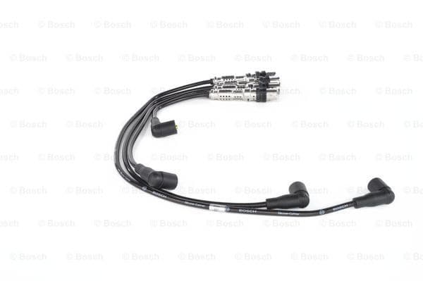 Комплект проводів запалювання BOSCH 0986356345