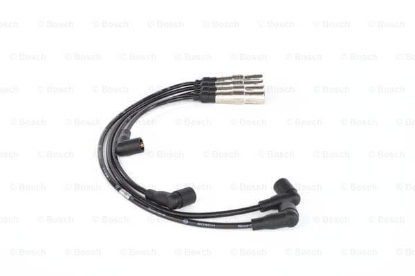 Комплект проводів запалювання BOSCH 0986356359